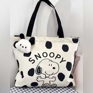 Snoopy Tote Bag with Black and White Design with pendant